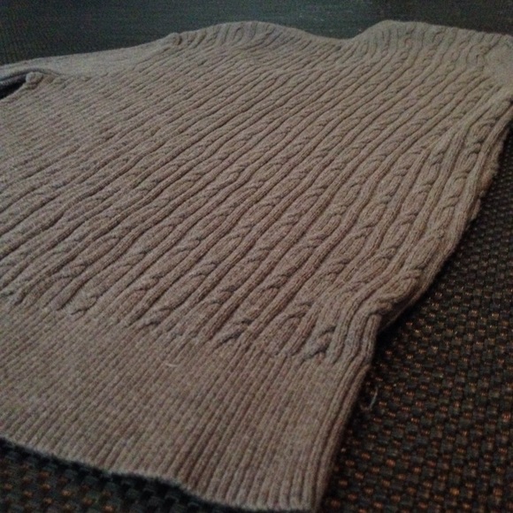 ❤️SONOMA Sweater. Size Medium Grayish Brown. So Fab! - Picture 4 of 4
